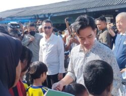 Gibran Temani Heru Budi Kunjungi Kali Semonggol dan Kamal Muara: Berbagi Kemanusiaan dan Memantau Proyek Penting