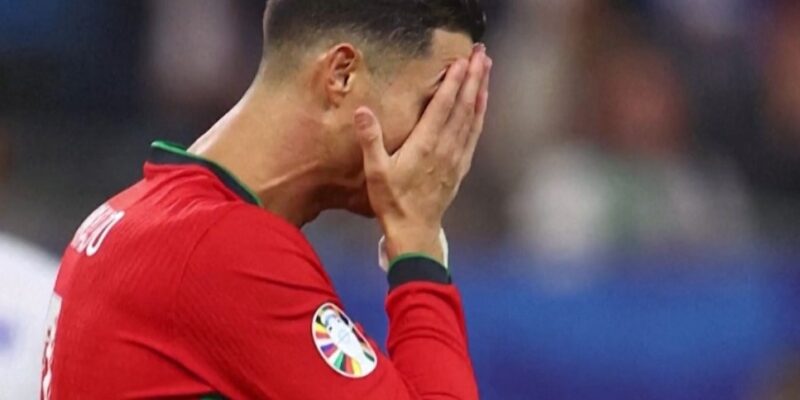 Cristiano Ronaldo Menegaskan Pensiun Setelah Tersingkir dari Euro 2024, Martinez: “Masih Terlalu Dini