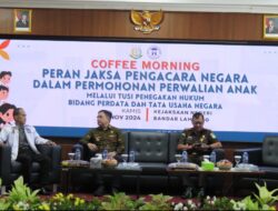 Kejari Bandar Lampung Raih Penghargaan dari Komnas PA