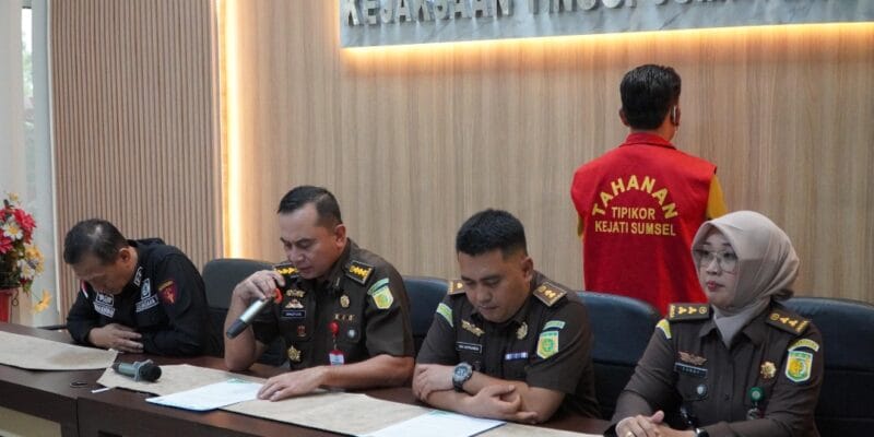 Mantan Kades Ditangkap di Palembang …